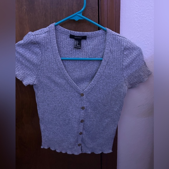 Grey v-neck top, never worn - Picture 1 of 1